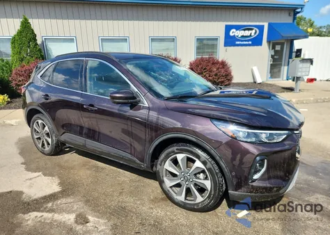 2023 Ford Escape Platinum z USA, uszkodzony, nr VIN 1FMCU9JA9PUA98280